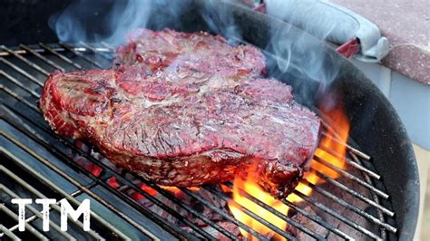 grilling chuck roast on gas grill weber